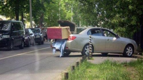 Yollarda Görüp Görülebilecek En Acayip manzaralar