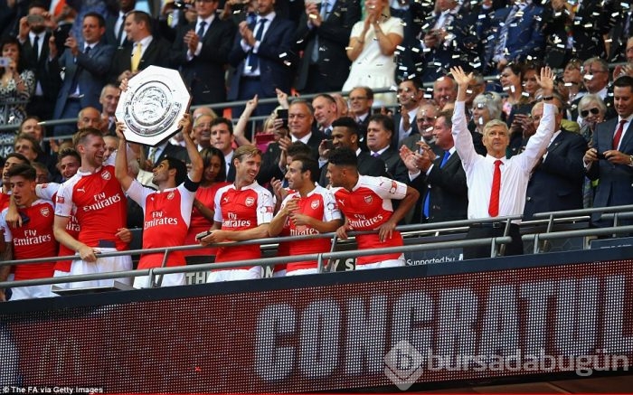 Arsenal kupayla başladı!