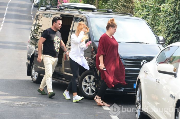 Hadise makyajsız yakalanınca...