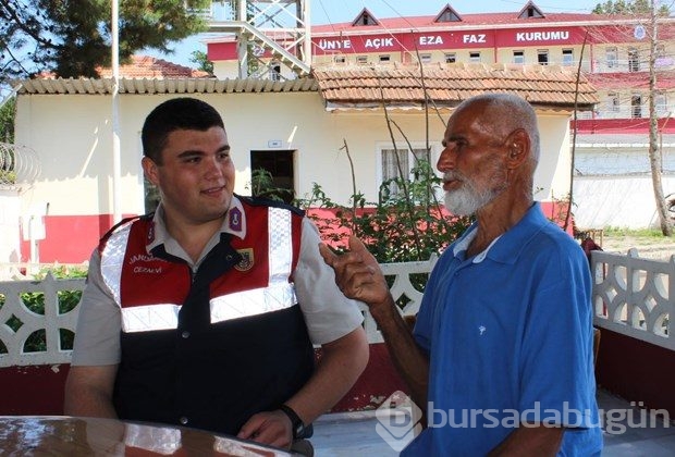Askerdeki torununu görebilmek için bisikletle bin 100 km yol yaptı