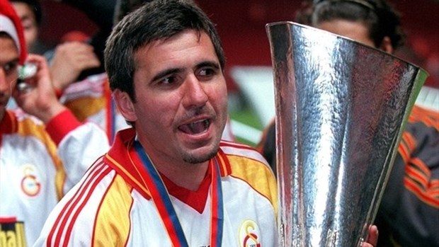 UEFA Türkiye'de oynamış en iyi yabancıları belirledi