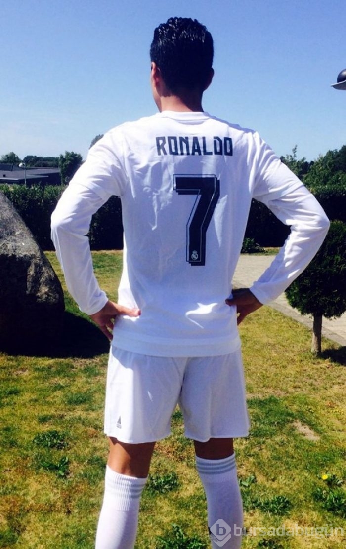 Her şey Ronaldo'ya benzemek için