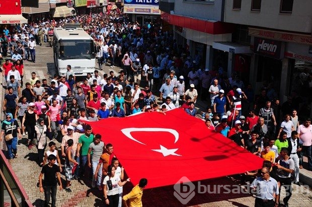 Şehit askerler son yolculuklarına uğurlandı