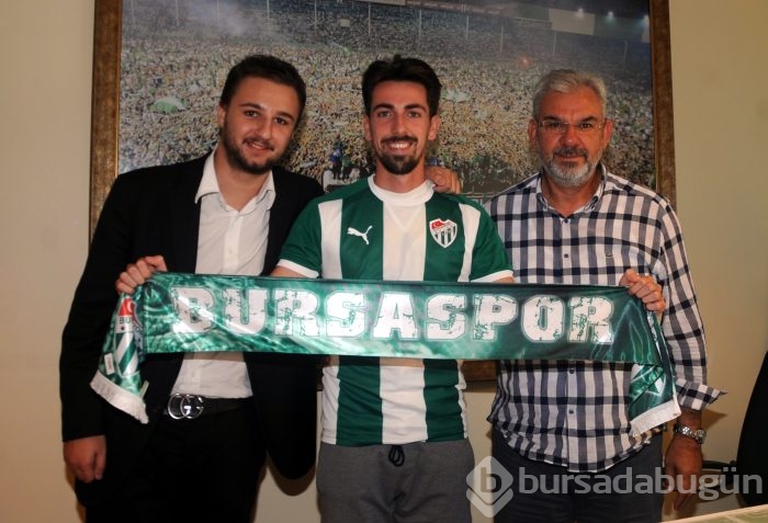 Isaac Cuenca'dan Bursaspor'a 3 yıllık imza!