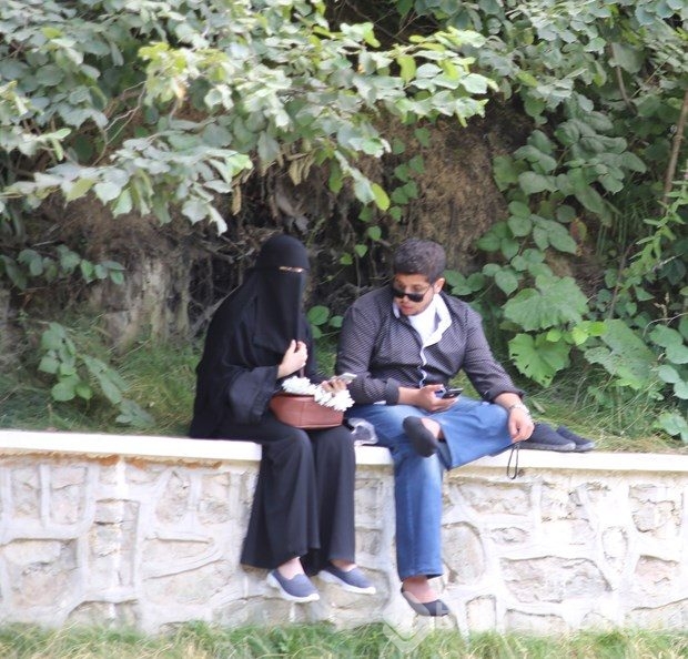 Yılda 2 milyon kişinin ziyaret ettiği göl