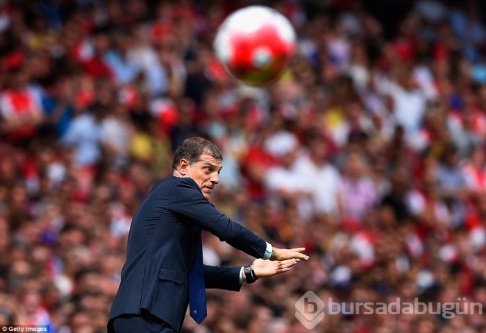 Bilic Wenger'i dize getirdi!
