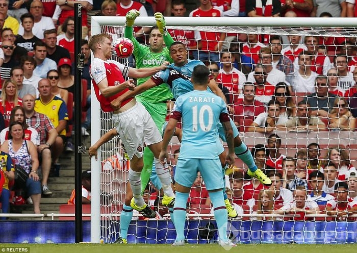 Bilic Wenger'i dize getirdi!