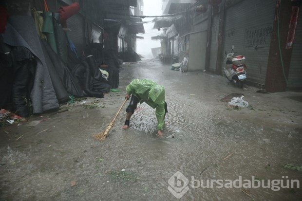 Çin'de Soudelor tayfunu 14 can aldı