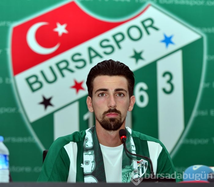 "Timsah Arena'da oynayacağım için heyecan duyuyorum"