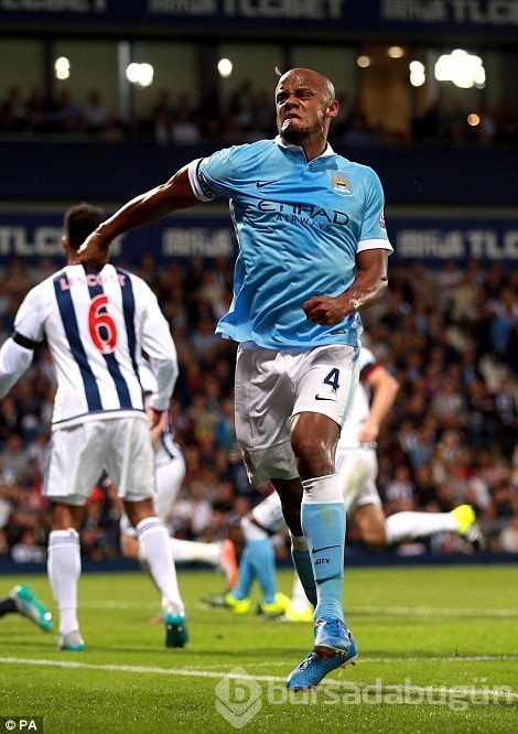 Manchester City'i Yaya Toure sırtladı!