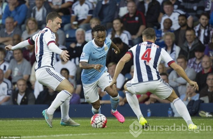 Manchester City'i Yaya Toure sırtladı!