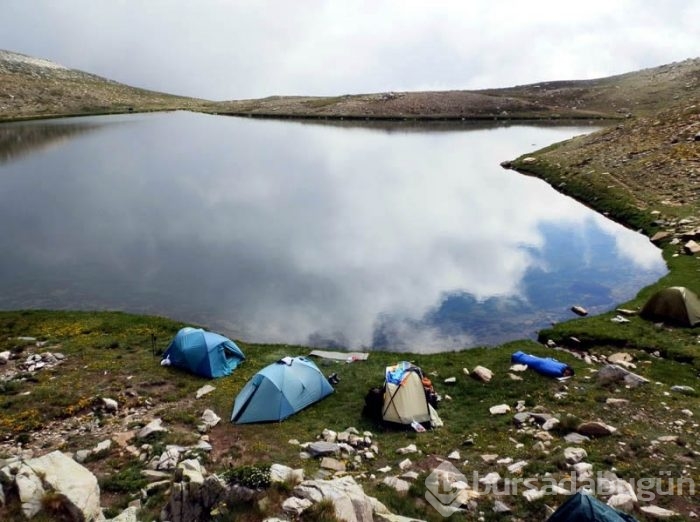 Bursalı dağcılar, Uludağ'ın göllerini görüntüledi	