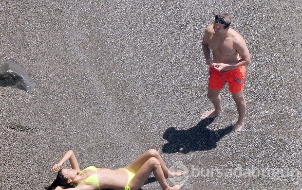 Bradley Cooper ve Irina Shayk rüya tatile devam ediyor
