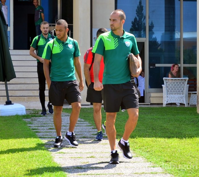 Bursaspor Trabzon'a gitti