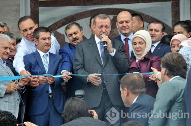 Cumhurbaşkanı Erdoğan Kıbledağı camisinin açılışını yaptı