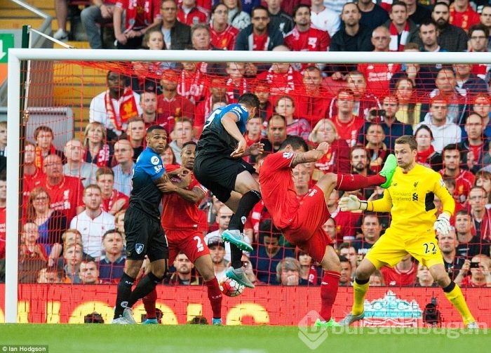 Liverpool'u Benteke sırtladı!