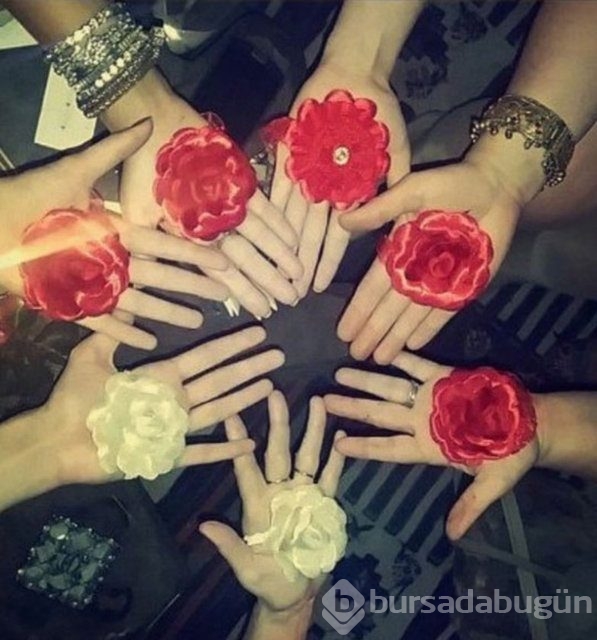 Merve Boluğur'un kınası yakıldı