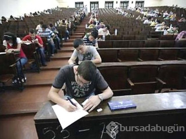 İşte boş kontenjanı kalan tıp hukuk fakülteleri!