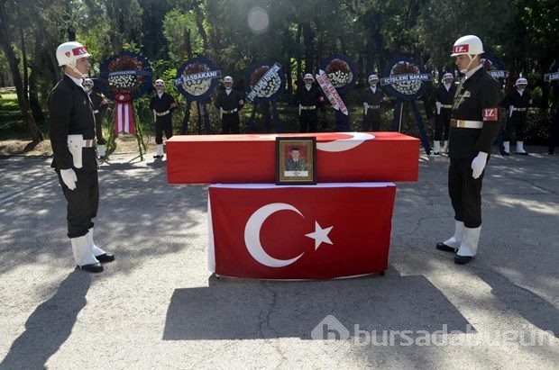 Şehit askerlere veda
