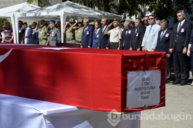 Şehit askerlere veda