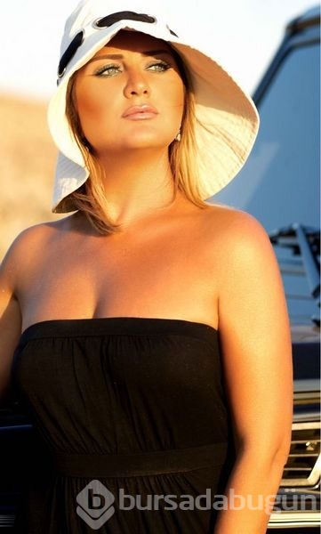Sibel Can photoshop'u abarttı