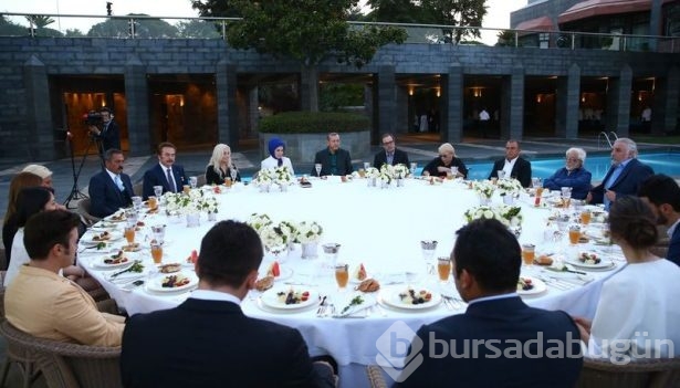 Erdoğan sporcu ve sanatçılarla buluştu