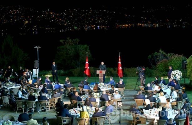 Erdoğan sporcu ve sanatçılarla buluştu