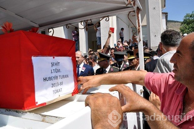 Şehit teğmen son yolculuğuna uğurlandı