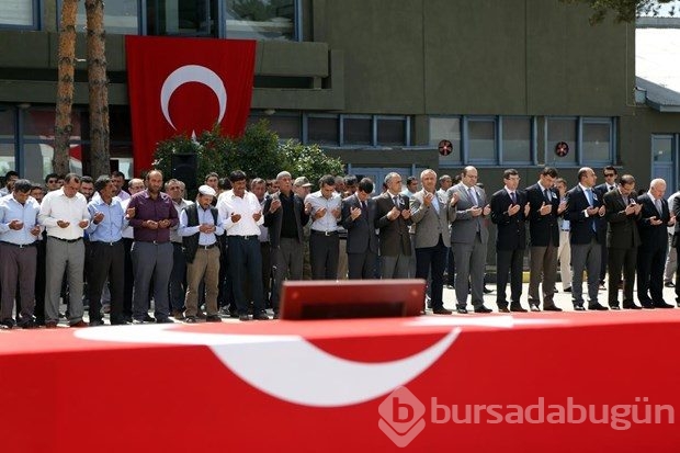 Türkiye şehitlerine ağladı