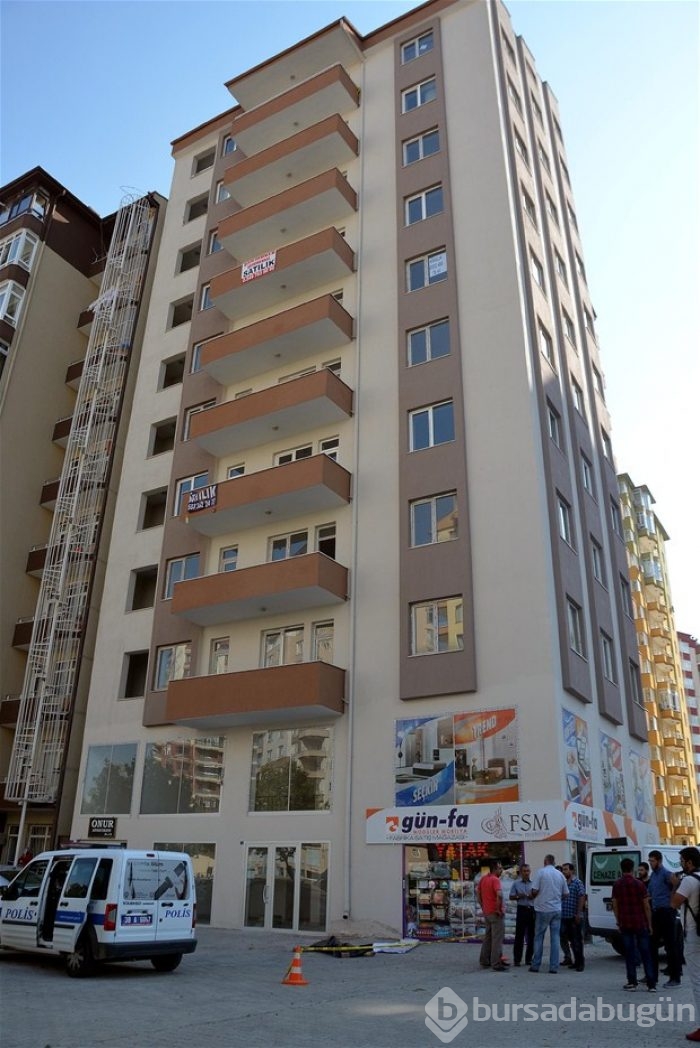 Şizofreni hastası 8. kattan atladı