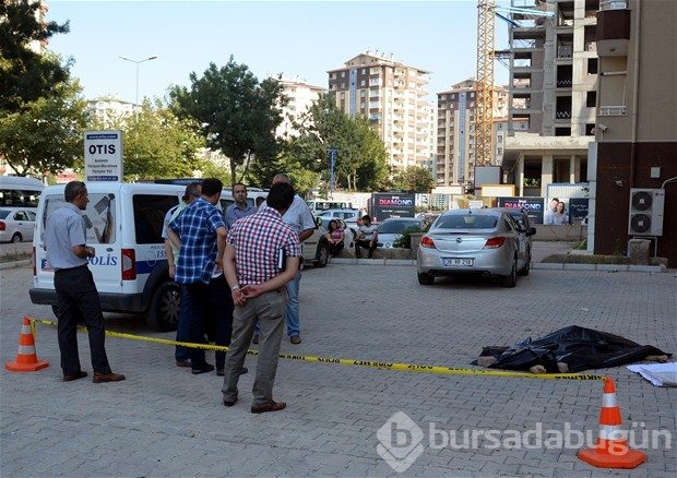 Şizofreni hastası 8. kattan atladı