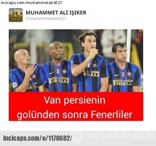 Van Persie attı, capsler patladı