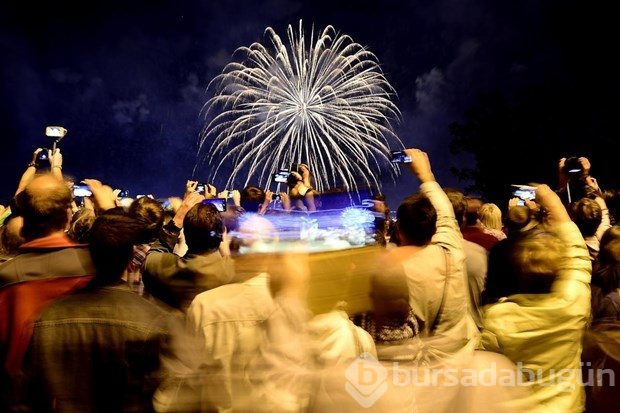Moskova'da Uluslararası havai fişek festivali
