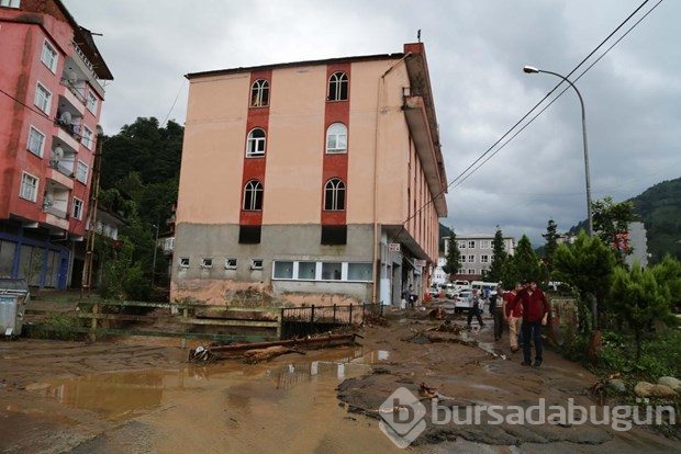 Rize'de şiddetli yağış