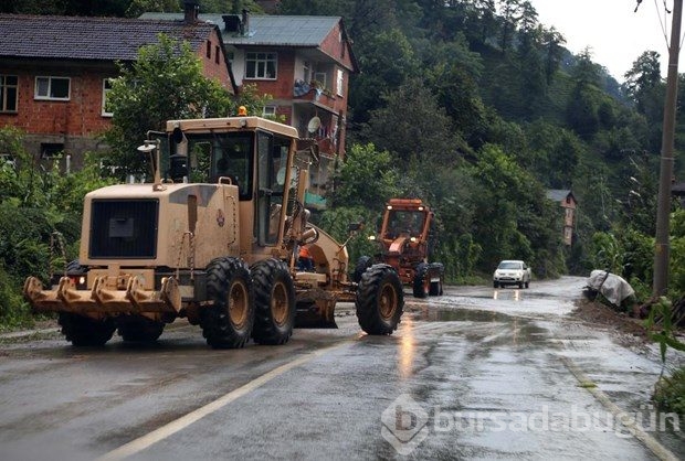 Rize'de şiddetli yağış