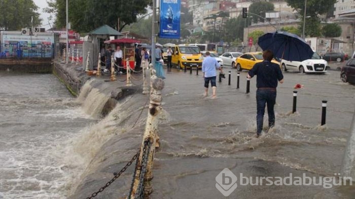 İstanbul yağmura böyle yakalandı