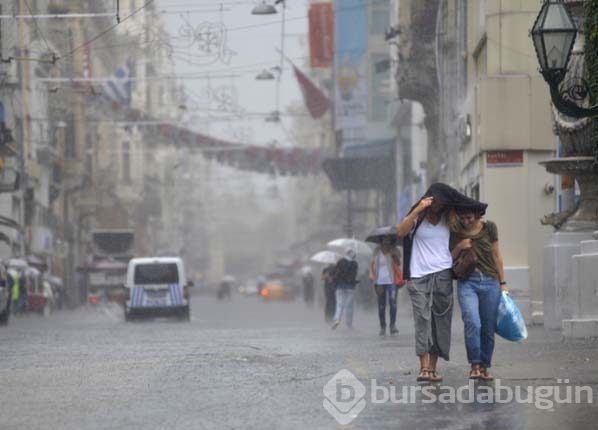 İstanbul yağmura böyle yakalandı
