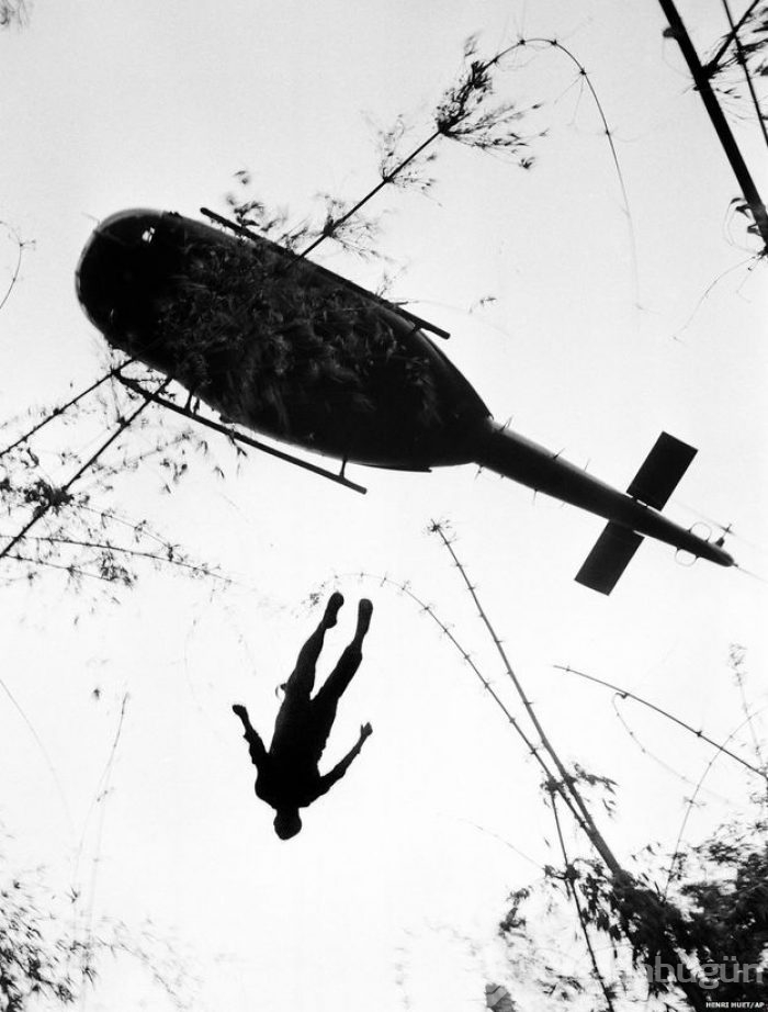 AP foto muhabirlerinin objektifinden Vietnam Savaşı