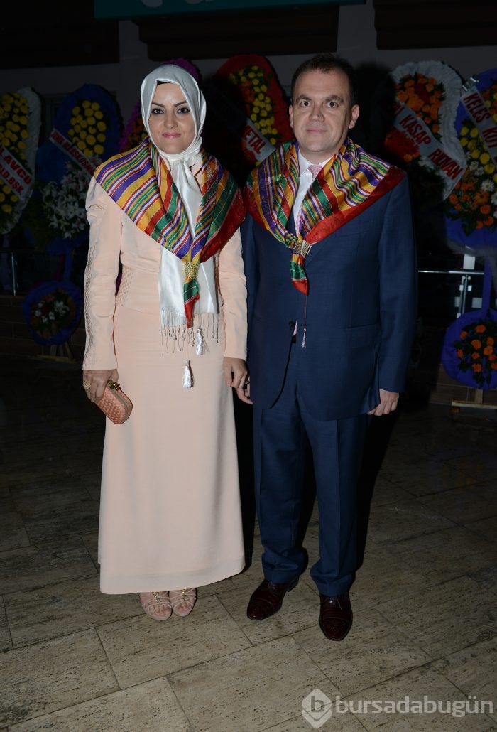 Muhammed Fatih Tatlıoğlu ile Ayşe Bacaklivea evlendi...