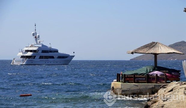 Milyon euroluk yatlar Bodrum'a demirledi