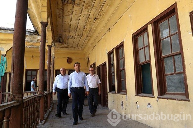 Market ve depo olarak kullanılan 150 yıllık han, restore edilecek