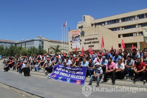 Diyarbakır'da kepenk ve kontak kapatma eylemi