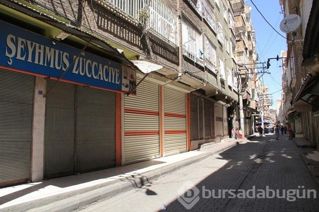 Diyarbakır'da kepenk ve kontak kapatma eylemi