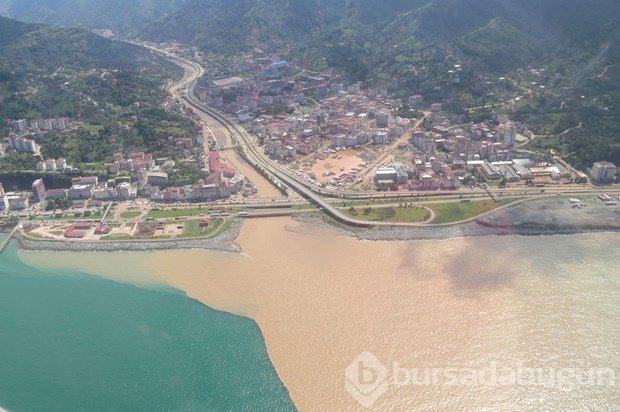 Artvin'de arama kurtarma çalışmaları devam ediyor