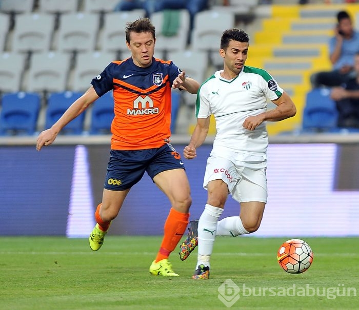 Başakşehir-Bursaspor maçından kareler