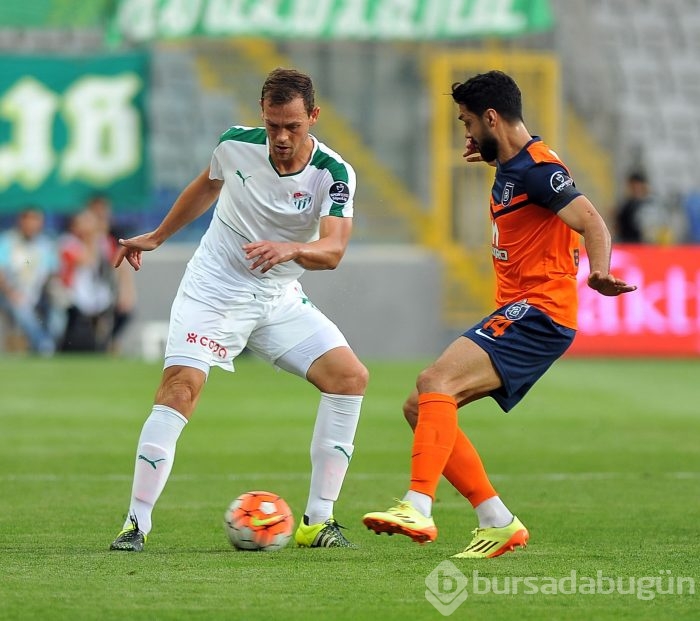 Başakşehir-Bursaspor maçından kareler