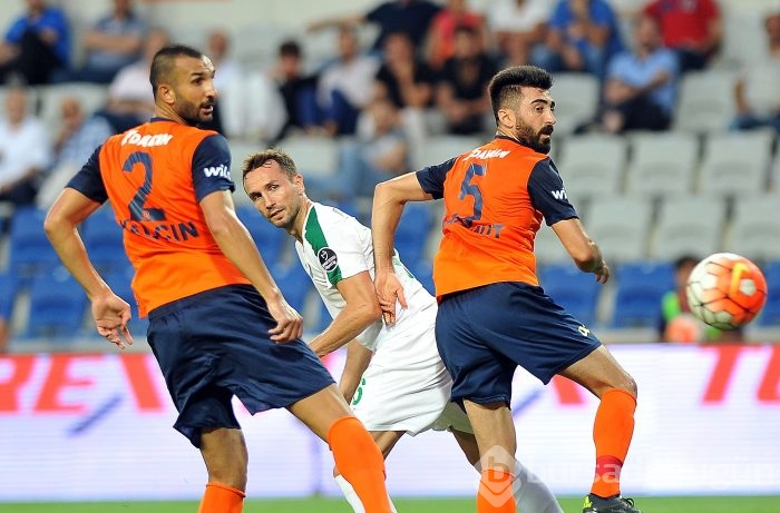 Başakşehir-Bursaspor maçından kareler