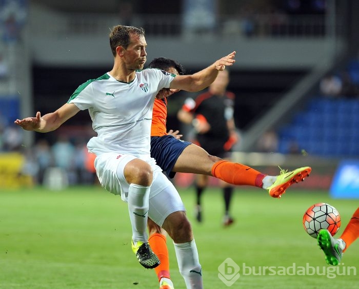 Başakşehir-Bursaspor maçından kareler