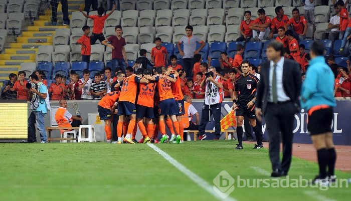 Başakşehir-Bursaspor maçından kareler