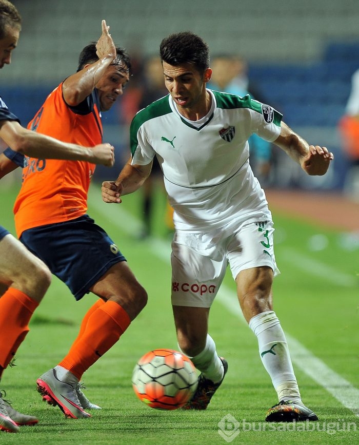 Başakşehir-Bursaspor maçından kareler